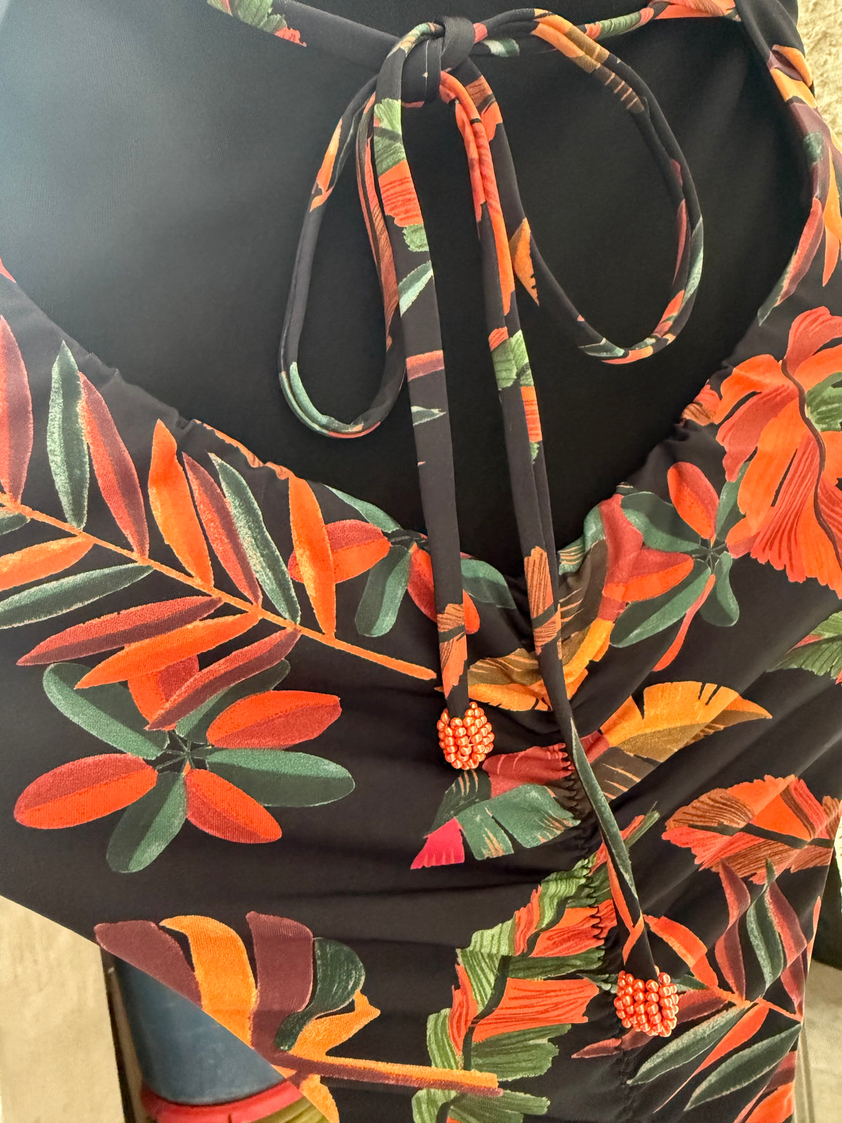 ENTERIZO MADEIRA FLORES TROPICALES (PRE-VENTA)