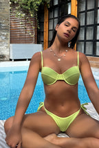 BIKINI BALI EN VERDE TROPICAL