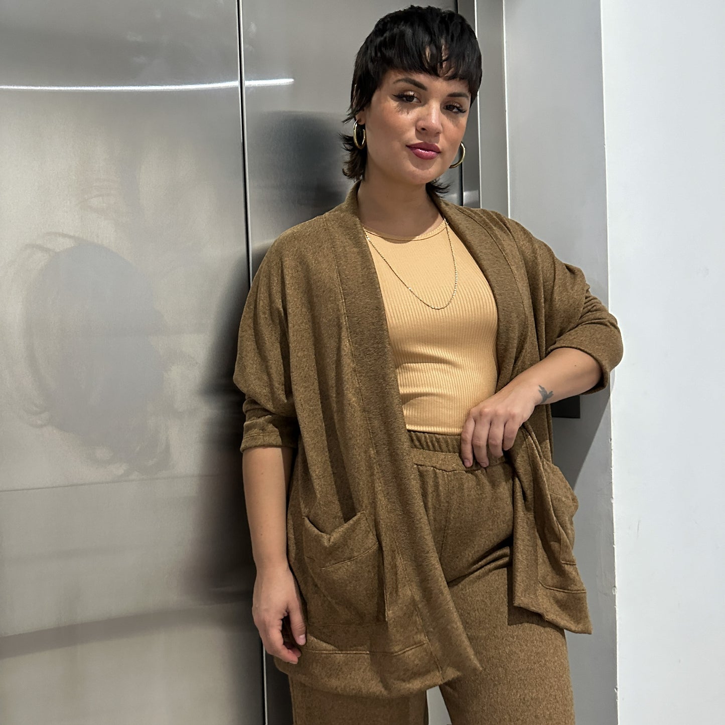 CONJUNTO ARIANA CAMEL JASPEADO